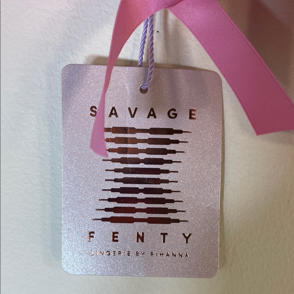 Savage X Fenty Pink and Orange Lace’d Up Bralette. Large. NWT. - Picture 4 of 10